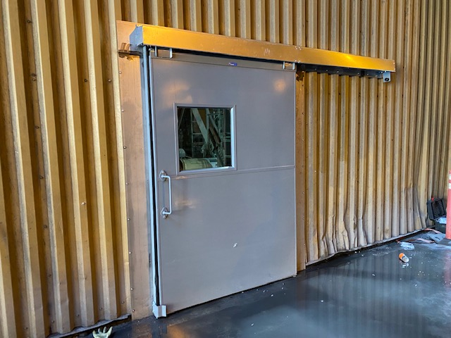 Image of a heavy-duty industrial sliding door